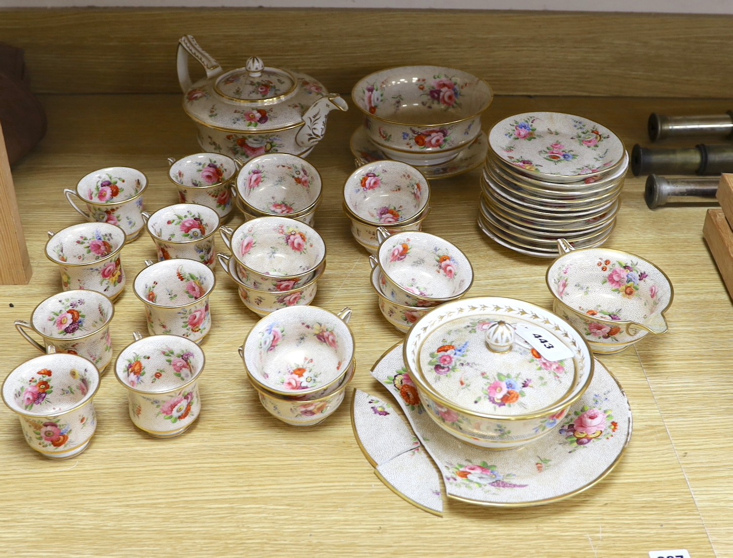 A Coalport ‘Improved feltspar’ porcelain part tea and coffee service, c.1825